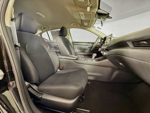 Used 2024 Nissan Sentra S FWD image 33