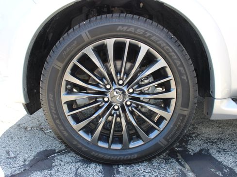 Used 2023 INFINITI QX80 Sensory w/ Cargo Package AWD/4WD image 44