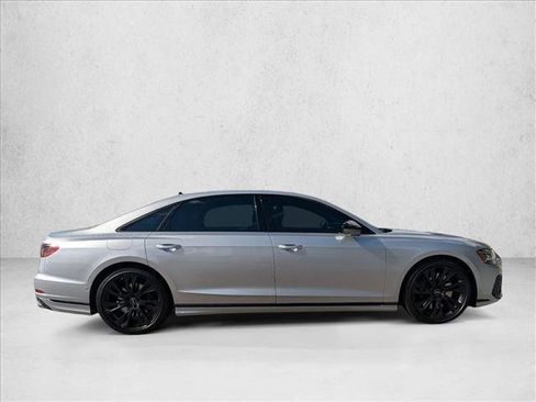 Used 2025 Audi S8 image 4