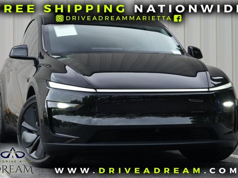 Used 2026 Tesla Model Y 2WD image 2