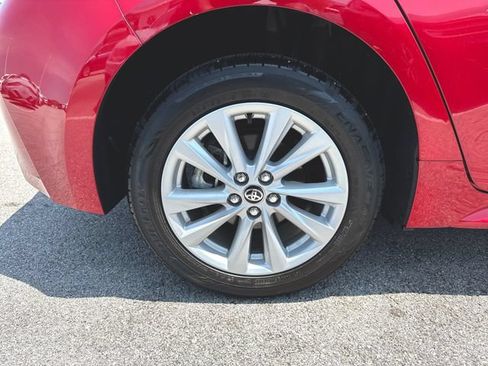 Used 2023 Toyota Corolla SE FWD image 33