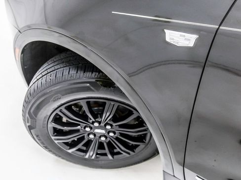 Used 2019 Cadillac XT5 FWD image 12