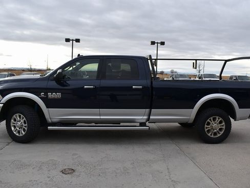 Used 2018 RAM 3500 Laramie image 10
