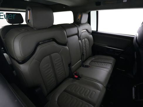 Used 2024 Rivian R1S Adventure AWD/4WD image 5