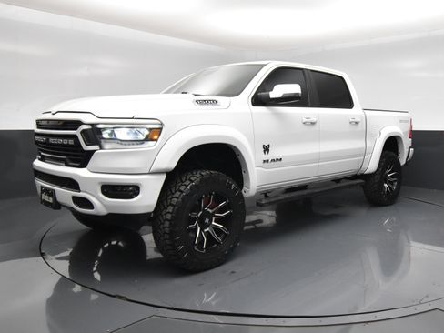 Used 2023 RAM 1500 Big Horn AWD/4WD image 2