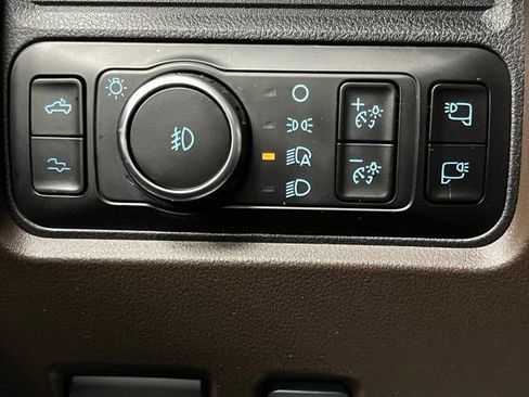 Used 2025 Ford F450 King Ranch AWD/4WD image 32