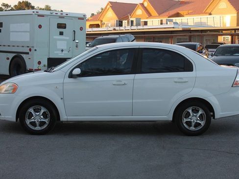 Used 2007 Chevrolet Aveo LS image 5