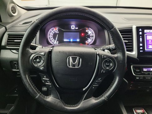 Used 2017 Honda Pilot Elite image 22