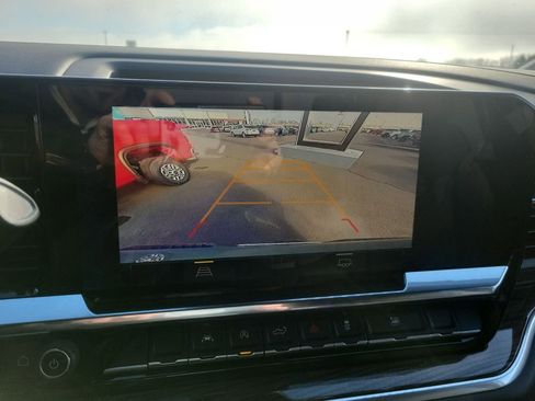 New 2025 Chevrolet Silverado 1500 LT image 24