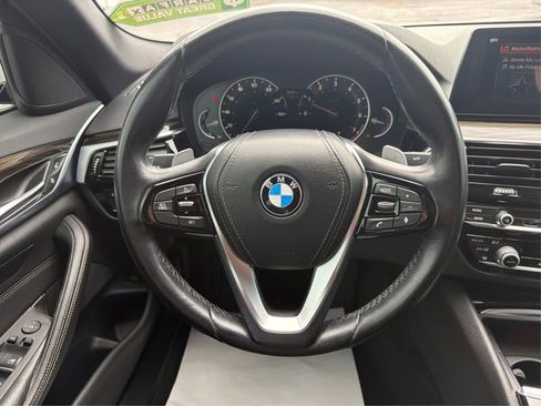 Used 2018 BMW 540i RWD image 17