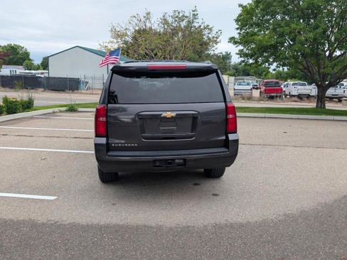 Used 2017 Chevrolet Suburban LT AWD/4WD image 4