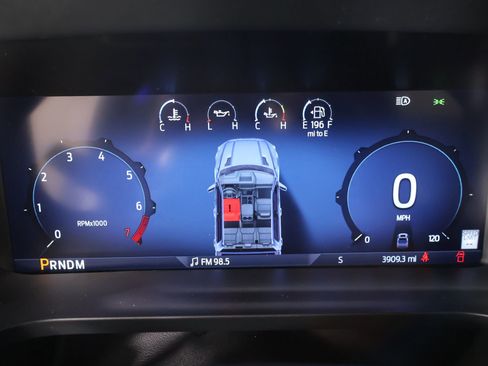 Used 2025 Ford F150 Platinum w/ Equipment Group 703A Plus AWD/4WD image 4