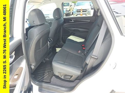 Used 2020 Kia Sorento S AWD/4WD image 34