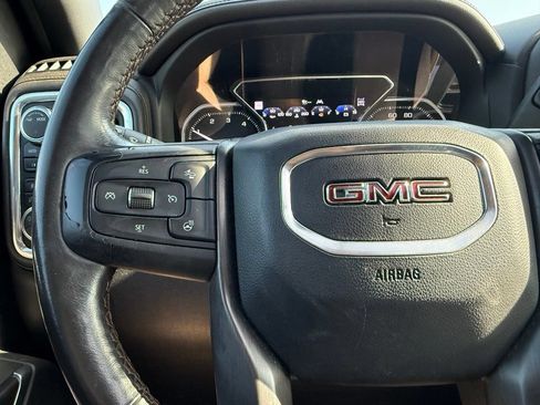 Used 2022 GMC Sierra 1500 AT4 w/ AT4 Premium Package AWD/4WD image 11