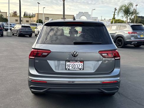 Certified 2023 Volkswagen Tiguan SE image 4