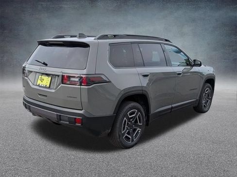 New 2026 Jeep Cherokee Laredo AWD/4WD image 4