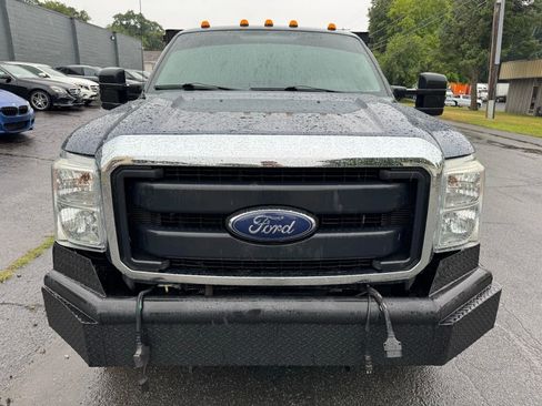 Used 2016 Ford F250 XL w/ XL Appearance Package AWD/4WD image 2