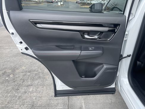 Used 2023 Honda CR-V Sport Touring image 27