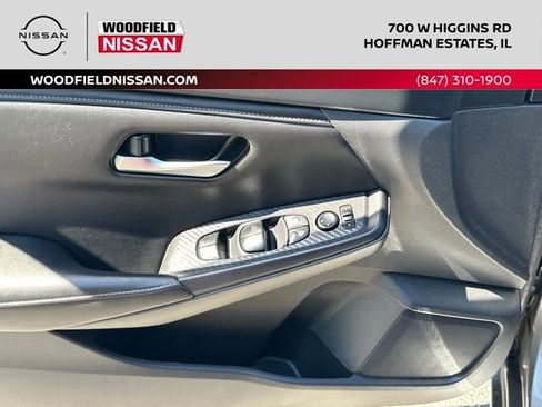 Certified 2023 Nissan Sentra SV FWD image 17