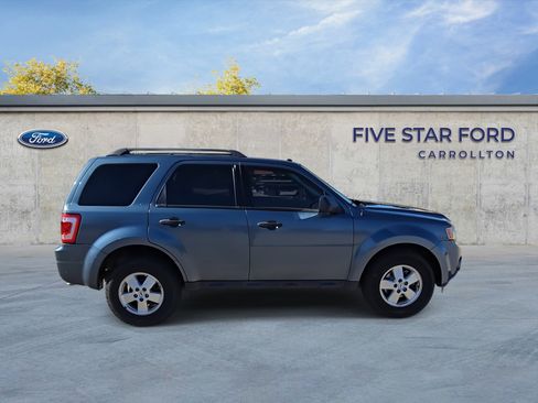 Used 2012 Ford Escape XLT image 9