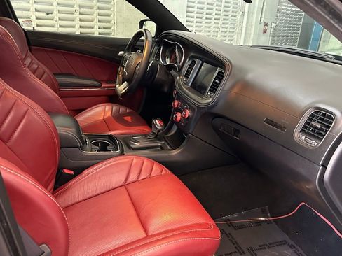 Used 2022 Dodge Charger SRT Hellcat w/ Harman/Kardon Audio Group RWD image 34