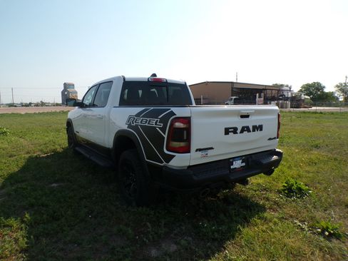Used 2021 RAM 1500 Rebel w/ Rebel Level 1 Equipment Group AWD/4WD image 7