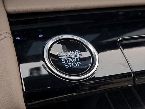 New 2026 Lincoln Navigator Black Label AWD/4WD image 21