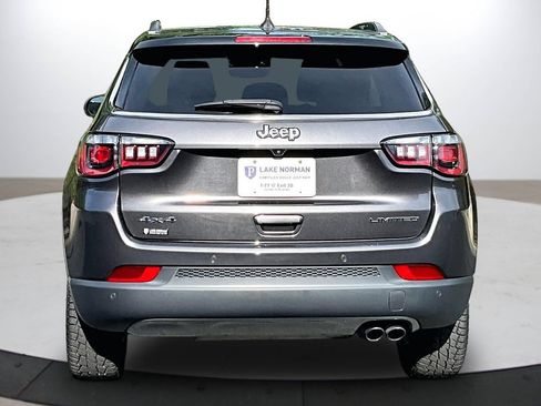 Certified 2022 Jeep Compass Limited AWD/4WD image 8