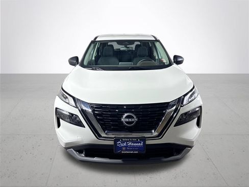 Used 2023 Nissan Rogue S AWD/4WD image 3