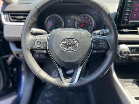 Used 2022 Toyota RAV4 XLE w/ Convenience Package AWD/4WD image 29