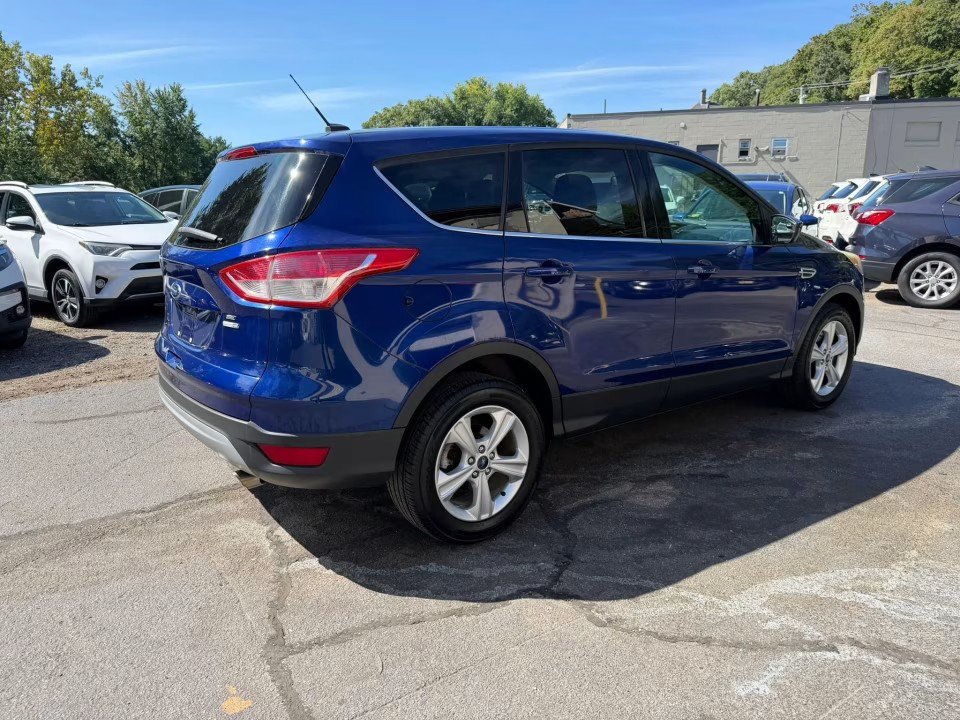 Used 2015 Ford Escape SE AWD/4WD image 6