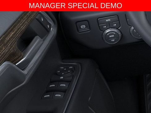 Used 2026 GMC Sierra 1500 Elevation AWD/4WD image 22
