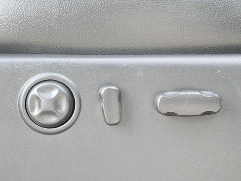 Used 2014 Chevrolet Silverado 2500 LTZ w/ LTZ Plus Package image 48