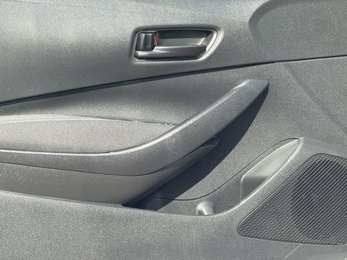 Used 2023 Toyota Corolla LE FWD image 12