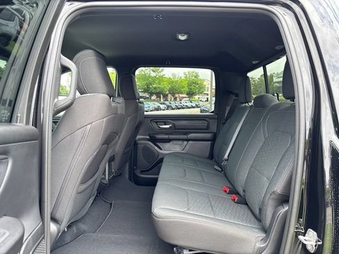 New 2026 RAM 1500 Express AWD/4WD image 25