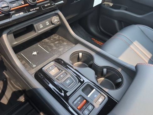 Used 2026 Honda Pilot TrailSport image 28