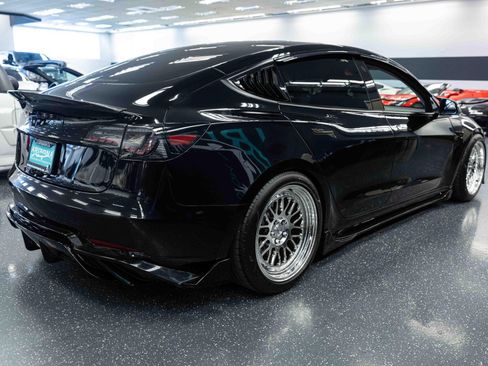 Used 2023 Tesla Model 3 Standard Range RWD image 5