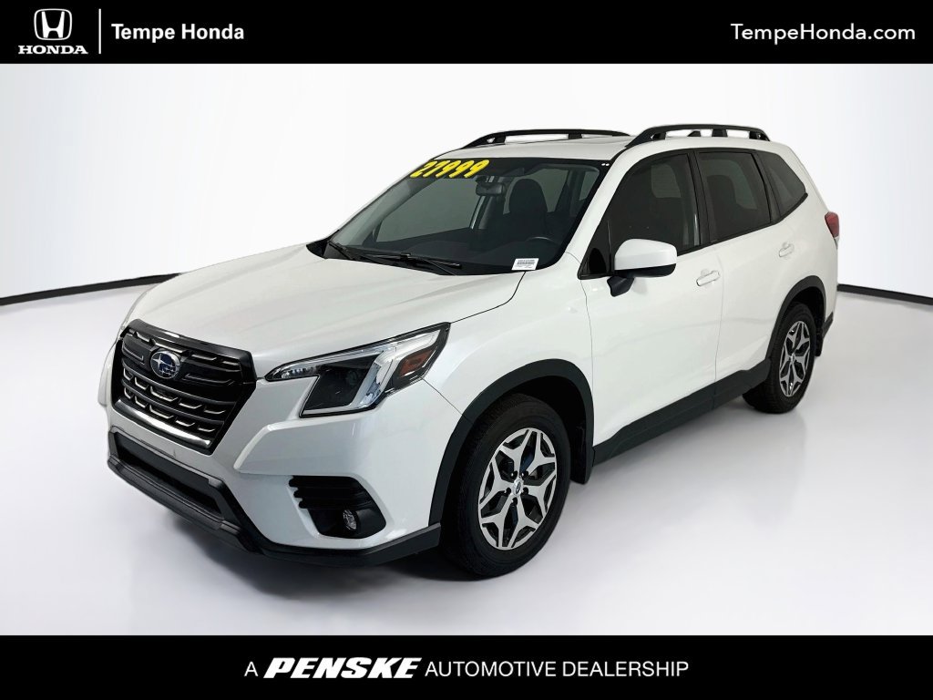 Used 2024 Subaru Forester Premium AWD/4WD image 1