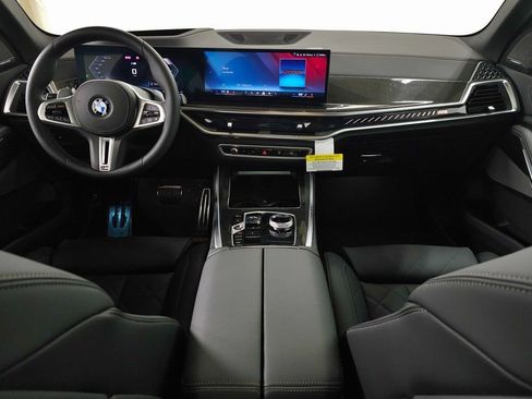 Used 2026 BMW X5 M60i image 8