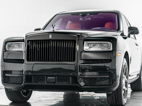 Used 2024 Rolls-Royce Cullinan Black Badge w/ Driver's Package AWD/4WD image 5