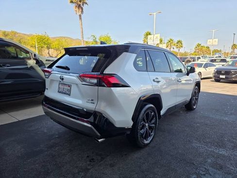 Used 2023 Toyota RAV4 XSE AWD/4WD image 9