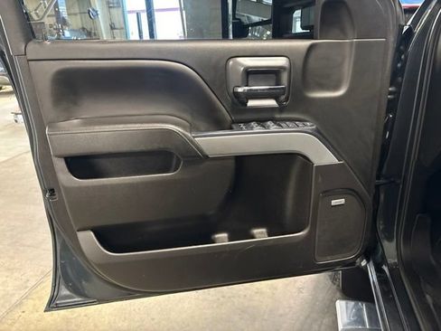 Used 2019 Chevrolet Silverado 2500 LT w/ LT Convenience Package AWD/4WD image 10