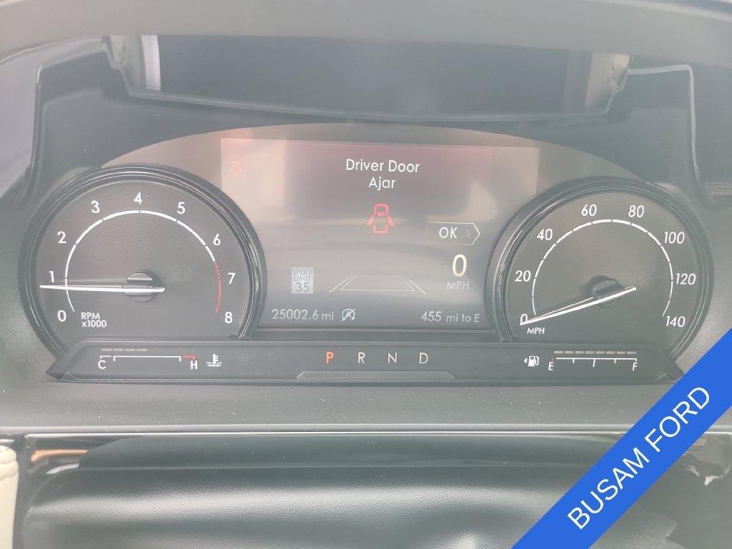 Used 2022 Lincoln Corsair AWD w/ Premium Package image 19