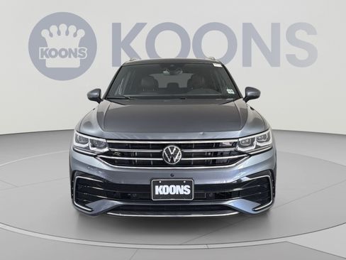Used 2024 Volkswagen Tiguan SEL R-Line AWD/4WD image 11