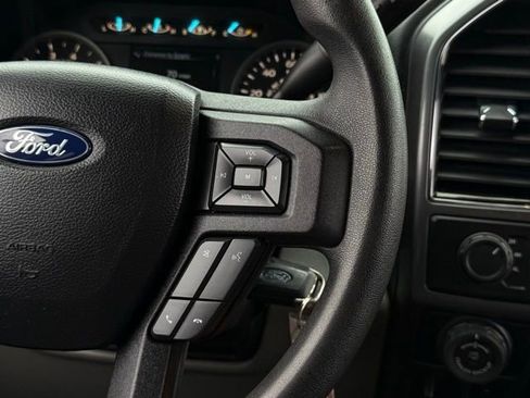 Used 2019 Ford F150 XLT w/ Trailer Tow Package image 10