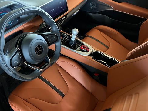 New 2025 Lotus Emira image 10