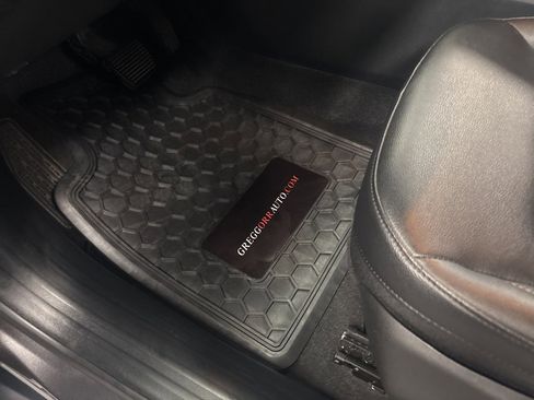 Used 2024 Jeep Compass Limited image 13