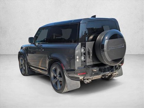 Used 2023 Land Rover Defender 90 V8 image 7