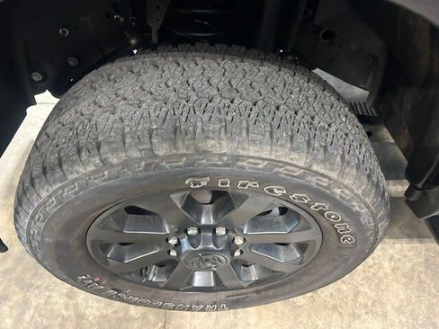 Used 2025 RAM 2500 Big Horn AWD/4WD image 42