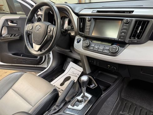 Used 2017 Toyota RAV4 Limited w/ Protection Package image 41